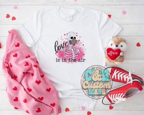 Love is in the air Tee